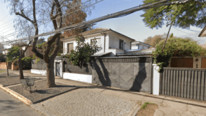 Após pacto, idosa de 80 anos guarda cadáver de amiga em maleta por 1 ano