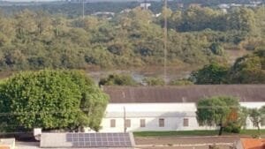 Ibirapuitã continua subindo e se aproxima da cota de inundação