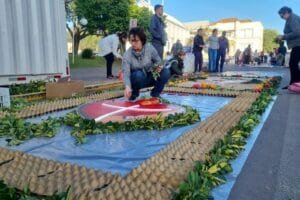 Tradicionais tapetes de Corpus Christi vão homenagear cidades gaúchas atingidas por enchentes