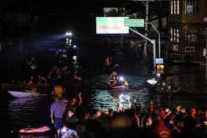Enchentes no RS: mais de 10 mil pessoas foram resgatadas, mas ainda há moradores isolados