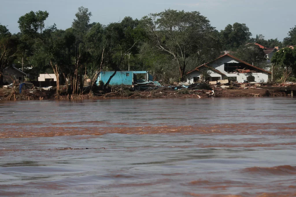"É um tsunami, não tem como usar outra palavra", descreve morador da devastada cidade de Cruzeiro do Sul 8 4960967 174da099d7550e8 1