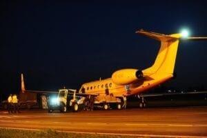 Aviões do cantor Gusttavo Lima e da Gol chegam a Caxias com doações para afetados pela chuva no RS