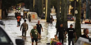 Argentina manifesta apoio ao RS e disponibiliza três helicópteros