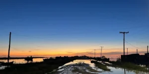 Famílias começam a ser retiradas de casa em função da cheia da Lagoa Mirim