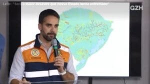 Leite diz que RS passa pelo pior desastre da história e apela para que população de 48 cidades deixe áreas de risco
