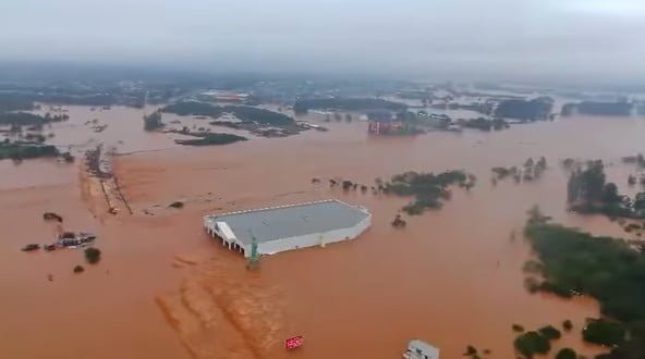 Screenshot_4-1 VÍDEO: Loja Havan, de Lajeado/RS, fica praticamente coberta pela água