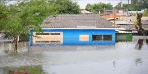 Nível do Guaíba volta a baixar na madrugada de domingo e chega a 4,43m