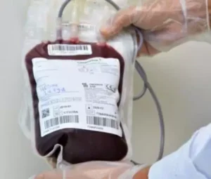 Santa Catarina faz doação de bolsas de sangue para ajudar vítimas no RS