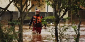RS tem 37 mortes e 74 desaparecidos devido às chuvas