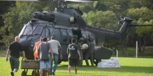 Resgates seguem em Guaíba, mas vento e chuva podem prejudicar operação