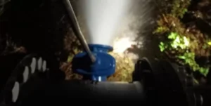 Deslizamento de terra provoca novo rompimento de adutora em Caxias do Sul