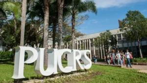 Homem é encontrado morto dentro de universidade em Porto Alegre