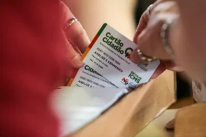 Governo do RS paga mais um lote do programa Volta por Cima