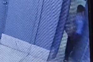 Mulher é presa suspeita de matar e deixar bebê em saco de lixo em banheiro de Canoas