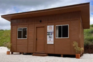 Como são as casas de R$ 25 mil que empresários estão comprando para doar no RS