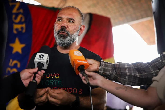 Em tom de festa e no improviso, Ceasa retoma operação na sede da central após mais de um mês 9 4984766 fd342166e70a3c8