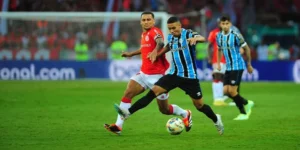 Clássico Grenal é válido pela 11ª rodada e acontece neste sábado, às 17h30, no estádio Couto Pereira, em Curitiba