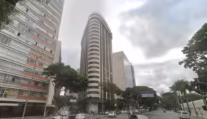 Elevador com mais de 20 pessoas cai 15 andares em Belo Horizonte