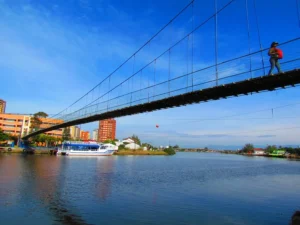 Nova ponte pênsil entre Torres e Passo de Torres será liberada na Sexta-feira