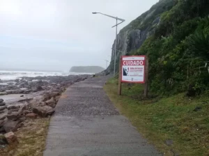 Homem morre durante prática de corrida no Caminho da Santinha, em Torres