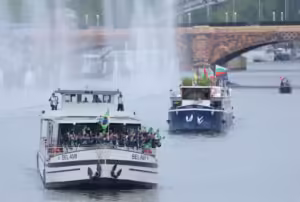 Triatlo poderá acontecer sem a prova de nado se a qualidade do rio Sena não melhorar