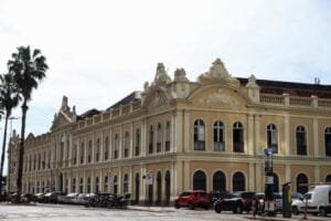 Nesta Quarta e Quinta-feira, Prefeitura de Porto Alegre realiza Feirão de Empregos no Largo Glênio Peres