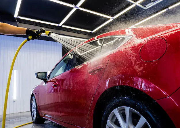 5 erros mais comuns na lavagem do carro que prejudicam a pintura 2 5 erros mais comuns na lavagem do carro 4