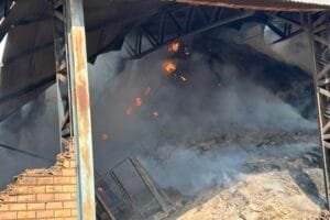 Combate a incêndio em ervateira em Machadinho, no norte do RS, chega ao quarto dia