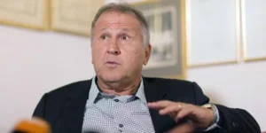 Zico é assaltado em Paris e tem prejuízo estimado em R$ 3 milhões