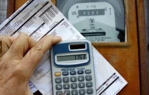 Após dois anos, a conta de luz dos brasileiros ficará mais cara este mês