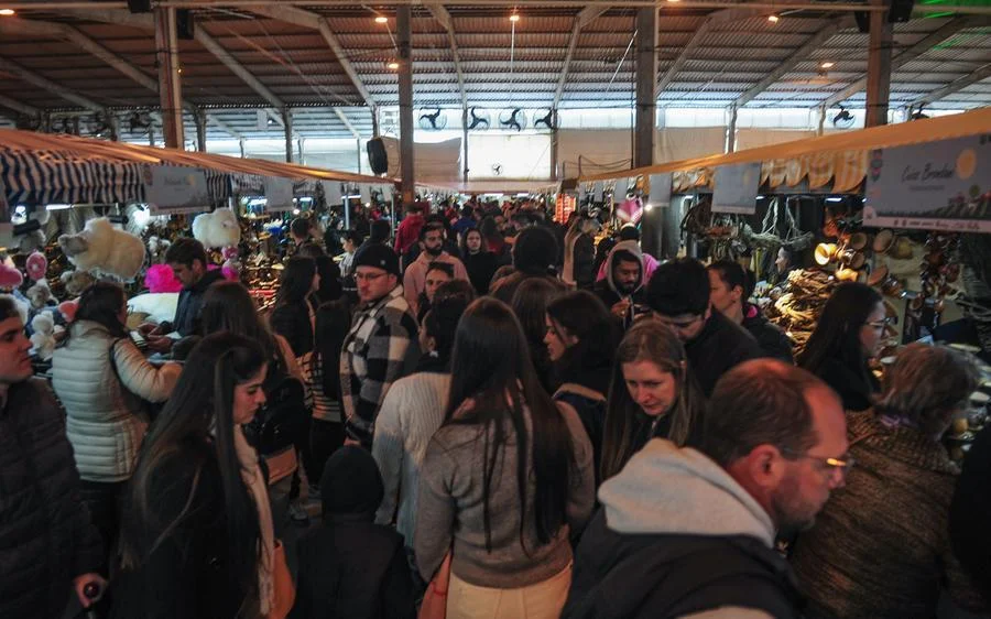 Compras e contato com os animais marcam o domingo de grande público na Expointer 2 25082024 ambiental 2883