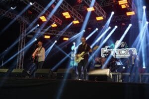 Lukas e Alex trouxeram seu som sertanejo para o Palco FENACAN, no fim da tarde deste sábado (10)