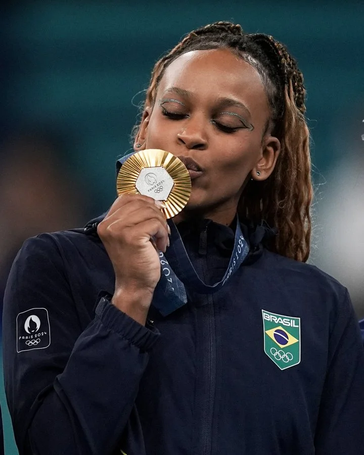 Como é a avaliação da competição de solo que coroou Rebeca Andrade 1 Como e a avaliacao da competicao de solo 2