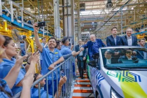 Lula renovou a promessa de campanha de isentar quem ganha até R$ 5 mil de pagar Imposto de Renda até o final de seu mandato, em 2026