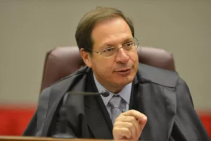 Agora os cartórios poderão fazer a transferência de veículos