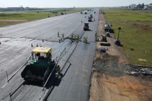Obra na pista do Salgado Filho só será concluída em um mês, diz empresa responsável