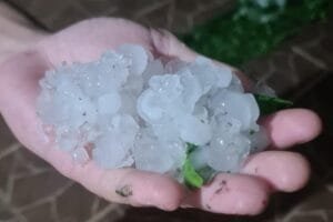 Bloqueio atmosférico impede avanço de frente fria e causa temporais na metade sul do RS; saiba como será na sua região