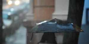 Frente fria avança no RS com tempestades de chuva, vento e granizo