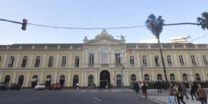 Leilão de 11 lojas e uma banca do Mercado Público ocorrerá no dia 11 de outubro