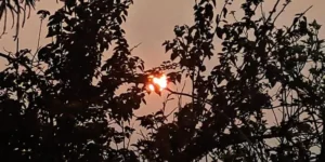 Sol “avermelhado” chama atenção em Porto Alegre