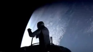 Turistas realizam caminhada espacial em missão histórica da SpaceX, do bilionário Elon Musk