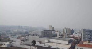 Fumaça de queimadas cobre 60% do Brasil e deve se espalhar para Argentina e Uruguai