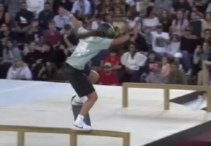 Rayssa Leal desbanca japonesas e é campeã mundial de skate