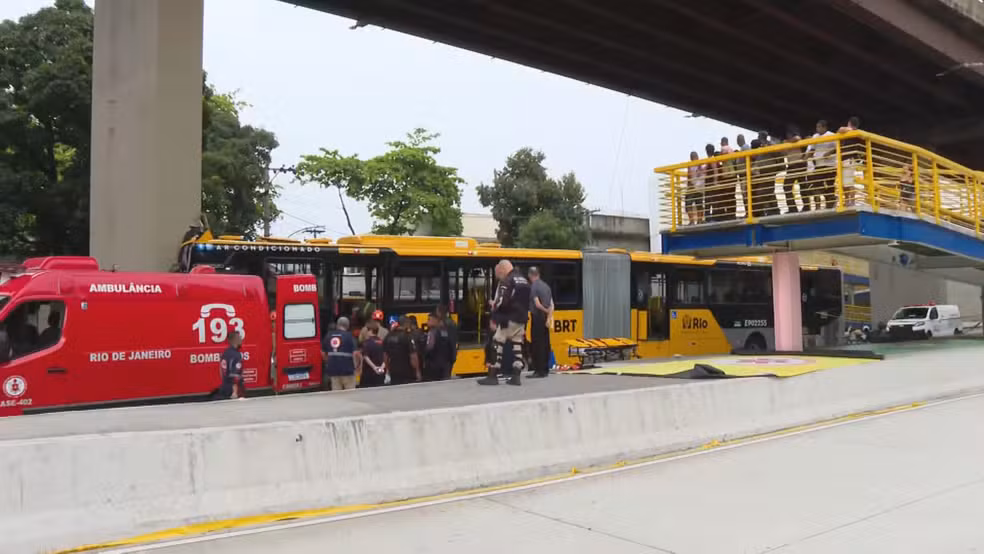 Acidente grave deixa mais de 60 feridos na Zona Portuária do Rio 2 rj1 acidente brt gabriel barrera frame 1103