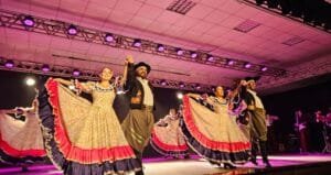 A 16ª Feira do Livro de Capão da Canoa encerrou na noite deste sábado, 12 de outubro