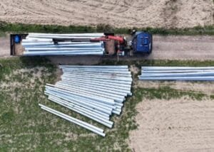 Polícia recupera mais de 100 postes desviados da CEEE Grupo Equatorial em sítio de Osório