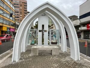 Prefeitura promove inauguração da obra de revitalização do Monumento em memória a Primeira Capela de Tramandaí 🙏