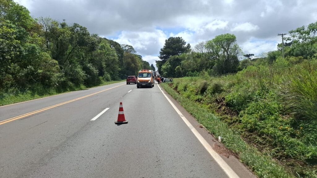 Acidente na RS-135, sentido Passo Fundo - Coxilha, deixa mulher ferida 2 463475301 122210702408069669 1830914544455587575 n 1