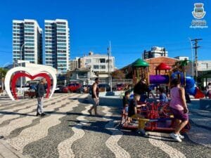 Nova praça David Canabarro tem atraído centenas de visitantes 👏🤩
