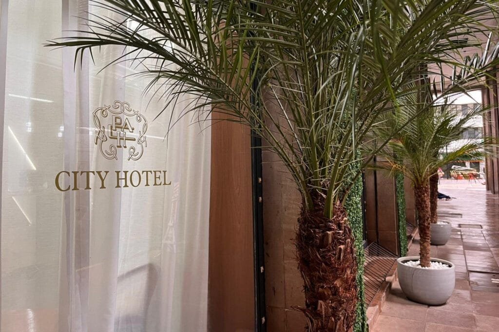Hotel reaberto em Porto Alegre já foi o mais requintado do RS 5 5039804 e0745ca2eadbe87